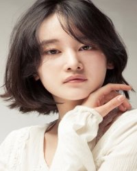 Jeon Jong seo