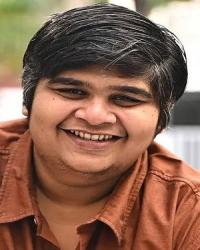صورة Karthik Subbaraj