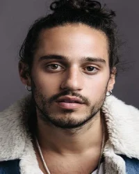 صورة Russ